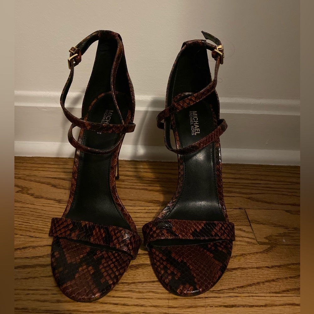 NWOT Michael Kors Heels